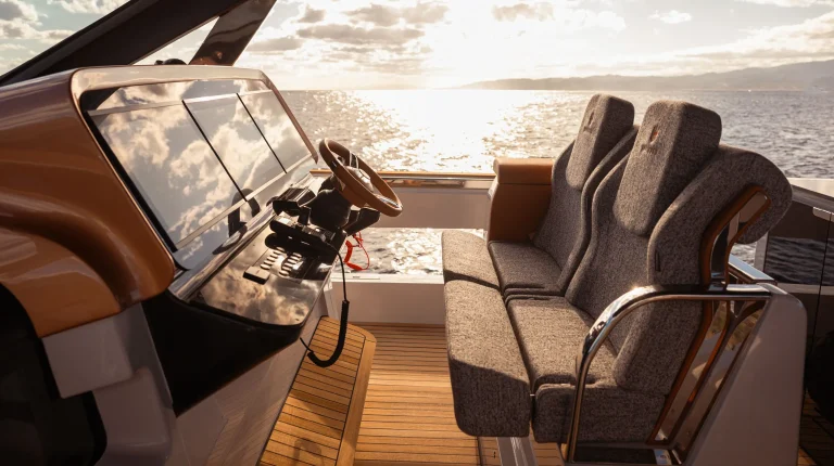 TT550-PERSONAL-WHITE-img24